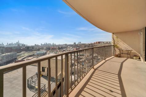 380 Mountain Road Union City NJ 07087