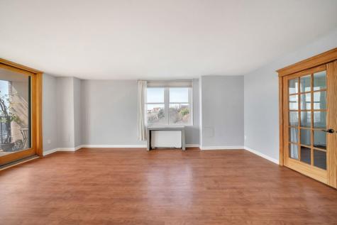 380 Mountain Road Union City NJ 07087
