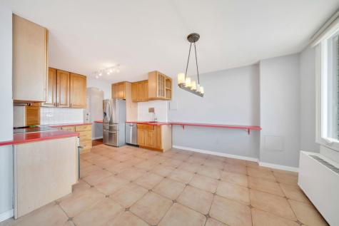 380 Mountain Road Union City NJ 07087