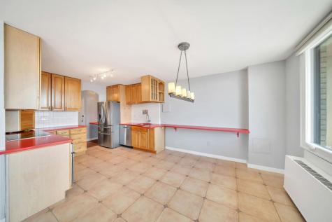 380 Mountain Road Union City NJ 07087