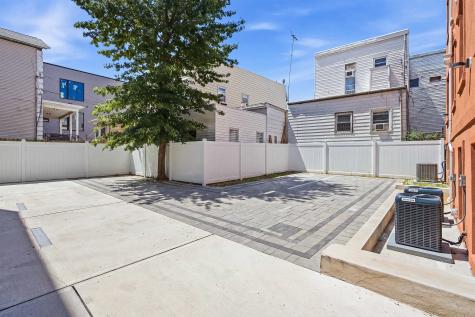 133 Clifton Place Jersey City NJ 07304