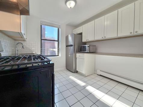 787 Summit Avenue Jersey City NJ 07307