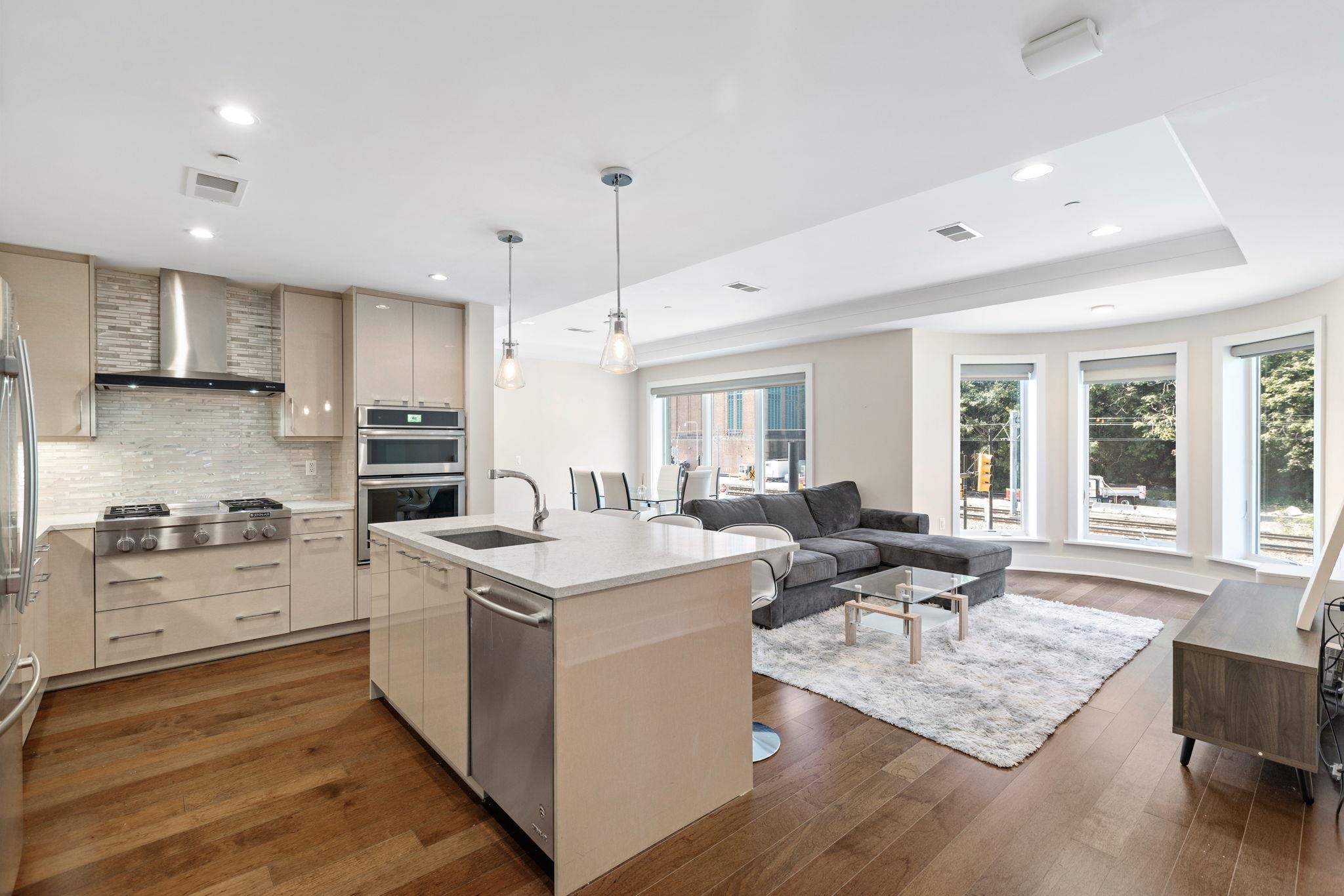 100 Eton Row Weehawken NJ 07086
