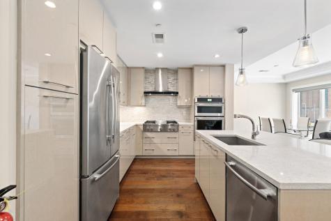 100 Eton Row Weehawken NJ 07086