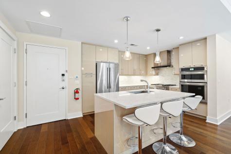 100 Eton Row Weehawken NJ 07086