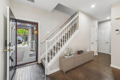 102 Abbie Court Guttenberg NJ 07093