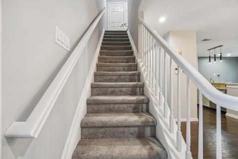 102 Abbie Court Guttenberg NJ 07093