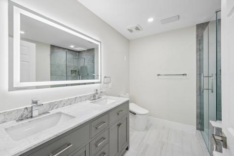 102 Abbie Court Guttenberg NJ 07093