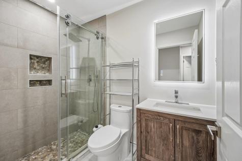 102 Abbie Court Guttenberg NJ 07093