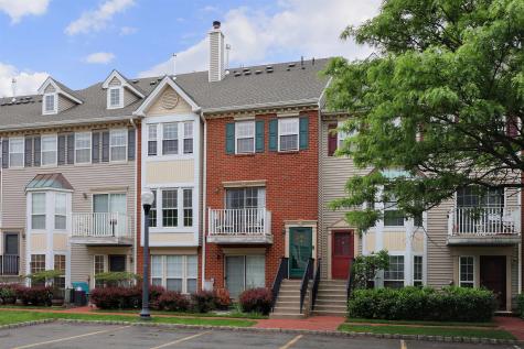 33 Dogwood Street Jersey City NJ 07305