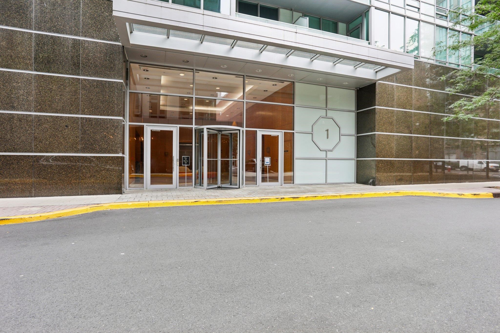 1 Shore Lane Jersey City NJ 07310