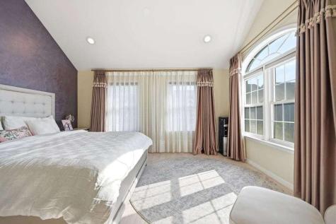 415 Newburgh Court West New York NJ 07093