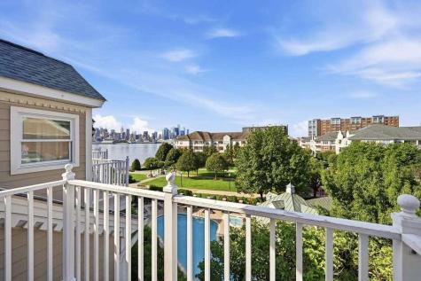 415 Newburgh Court West New York NJ 07093