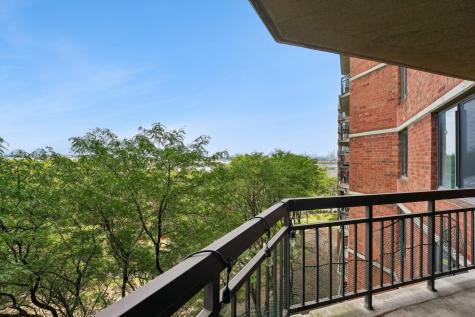 627 Harmon Cove Tower Secaucus NJ 07094