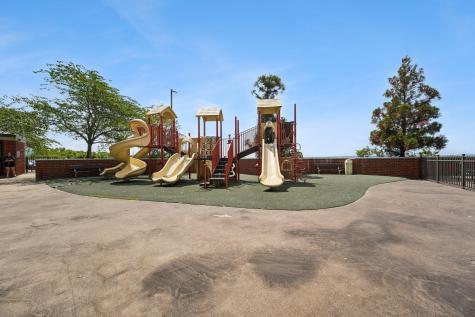 627 Harmon Cove Tower Secaucus NJ 07094
