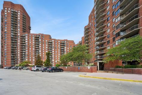 627 Harmon Cove Tower Secaucus NJ 07094
