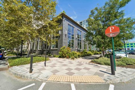9 Avenue At Port Imperial West New York NJ 07093-7164