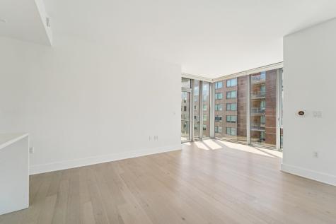9 Avenue At Port Imperial West New York NJ 07093-7164