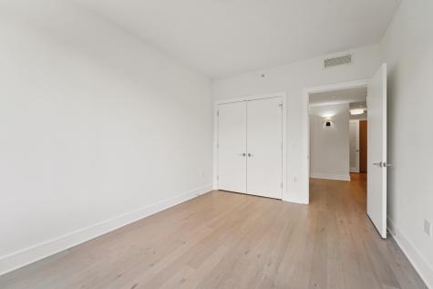 9 Avenue At Port Imperial West New York NJ 07093-7164