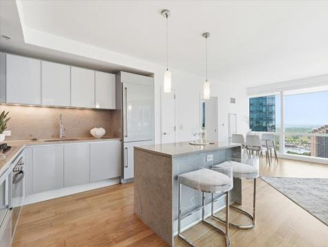 77 Hudson Street Jersey City NJ 07302