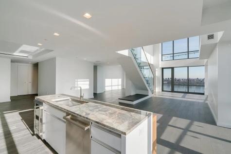 320 Adolphus Avenue Cliffside Park NJ 07010