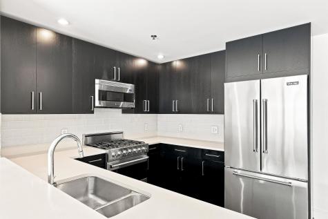 1100 Maxwell Lane Hoboken NJ 07030