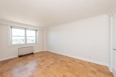 6600 Boulevard East West New York NJ 07093