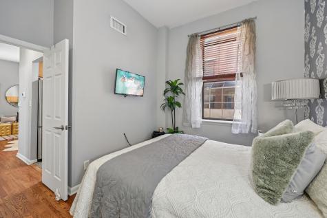 186 Wayne Street Jersey City NJ 07302