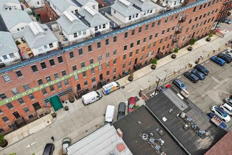 186 Wayne Street Jersey City NJ 07302