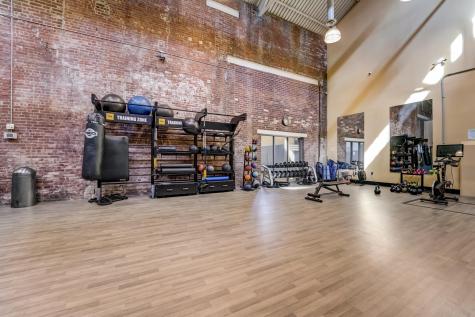 186 Wayne Street Jersey City NJ 07302