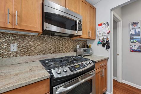 186 Wayne Street Jersey City NJ 07302