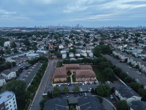 29 North End Drive Secaucus NJ 07094