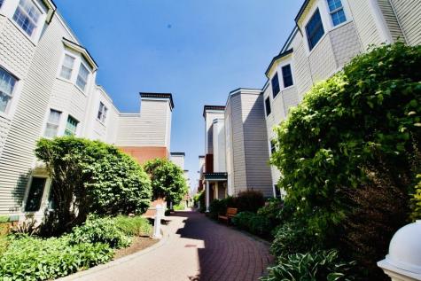 340 The Promenade Edgewater NJ 07020