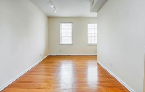 186 Wayne Street Jersey City NJ 07302