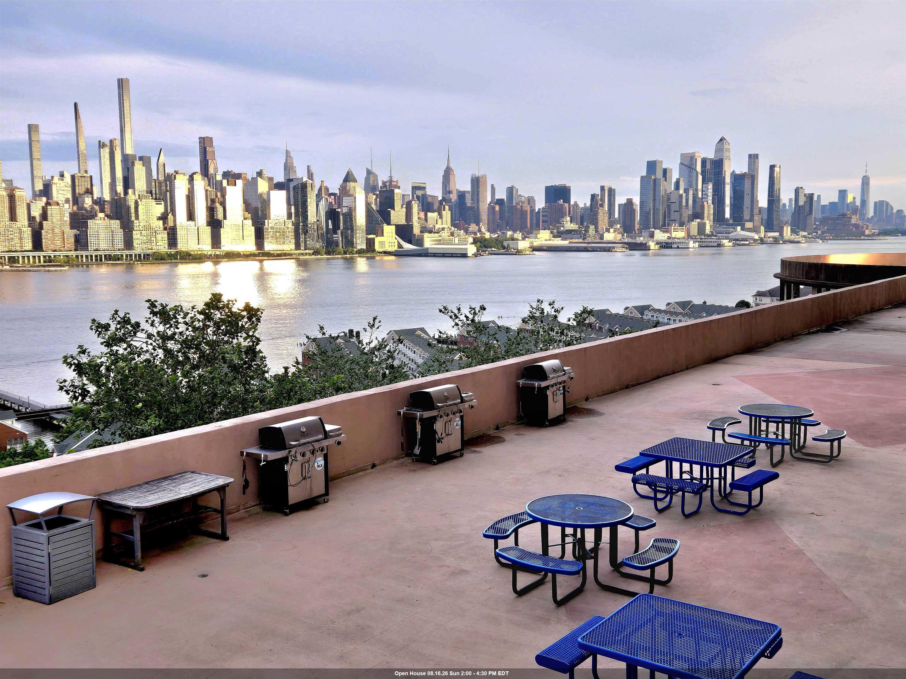 6600 Boulevard East West New York NJ 07093