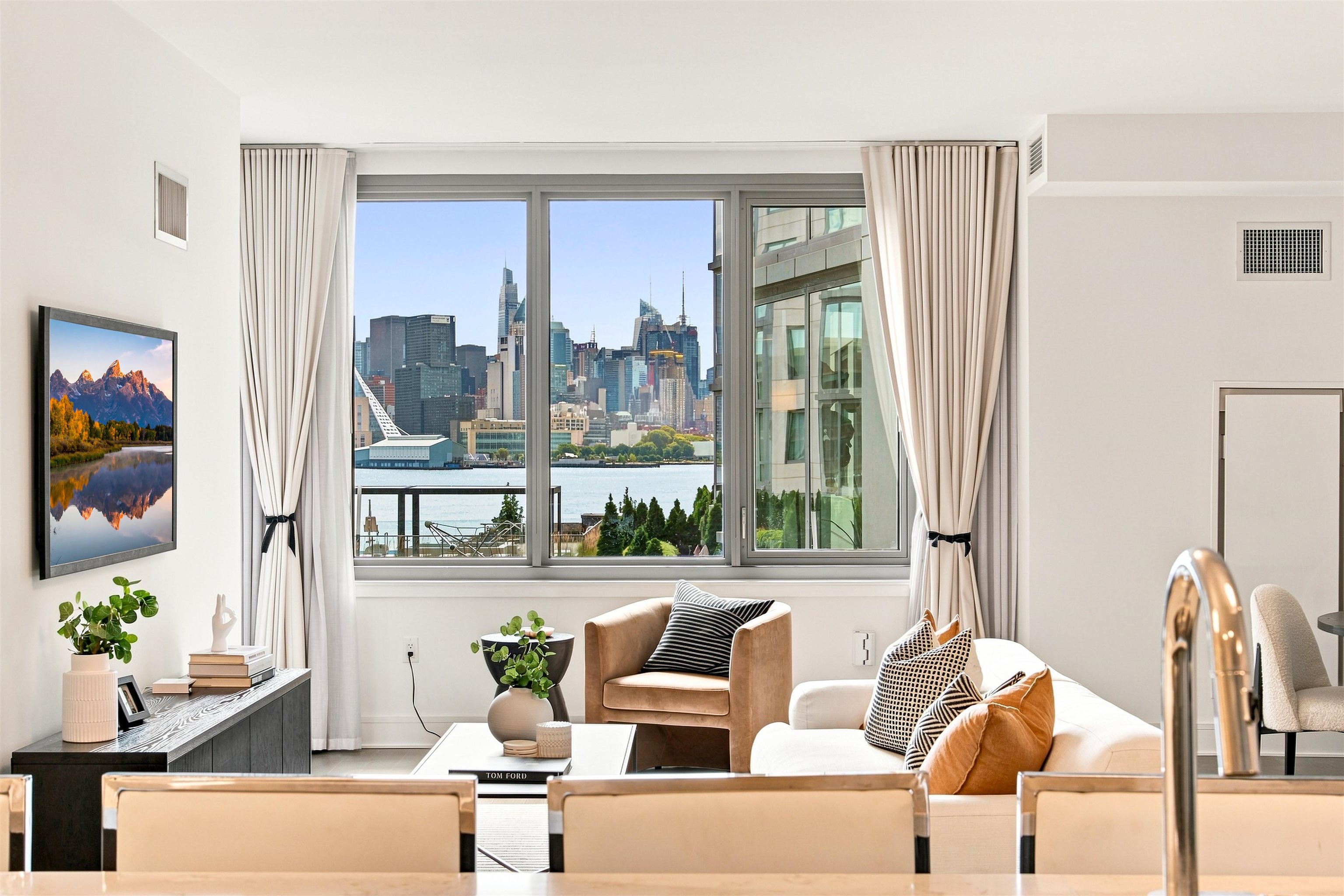 9 Avenue At Port Imperial West New York NJ 07093