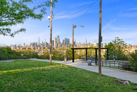 164 Ogden Avenue Jersey City NJ 07307
