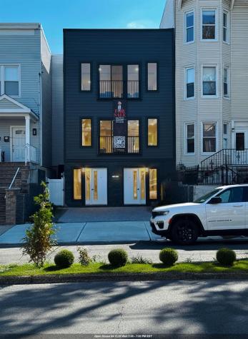 29 Carlton Avenue Jersey City NJ 07307