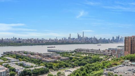 320 Adolphus Avenue Cliffside Park NJ 07010