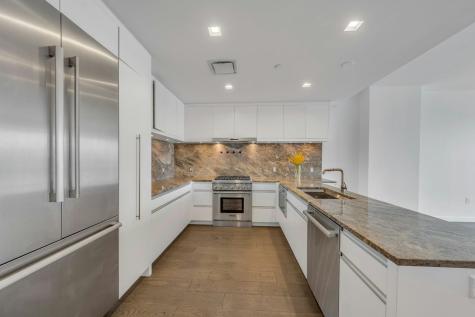 320 Adolphus Avenue Cliffside Park NJ 07010