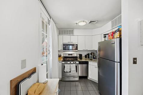 61 6th Street Hoboken NJ 07030