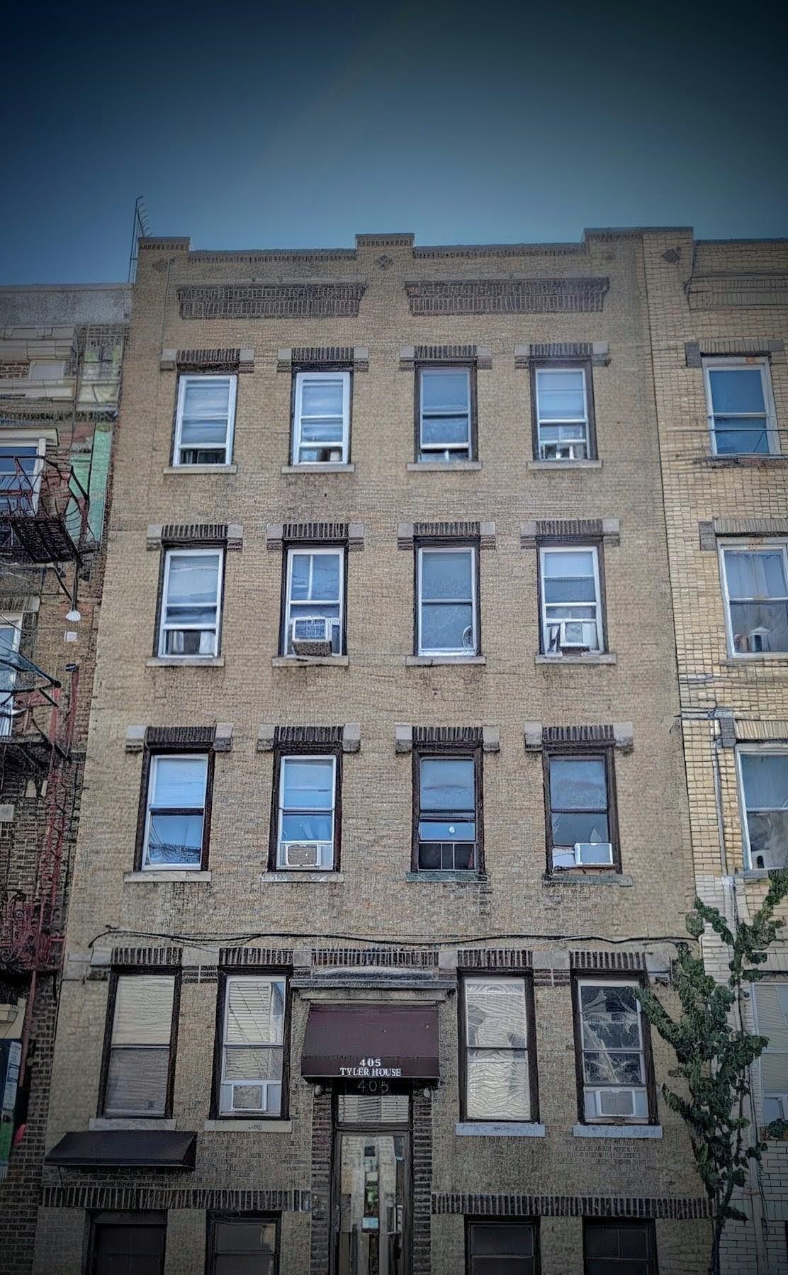 405 61st Street West New York NJ 07093