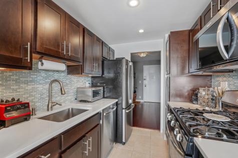 6600 Boulevard East West New York NJ 07093