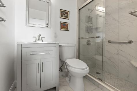 380 Mountain Road Union City NJ 07087
