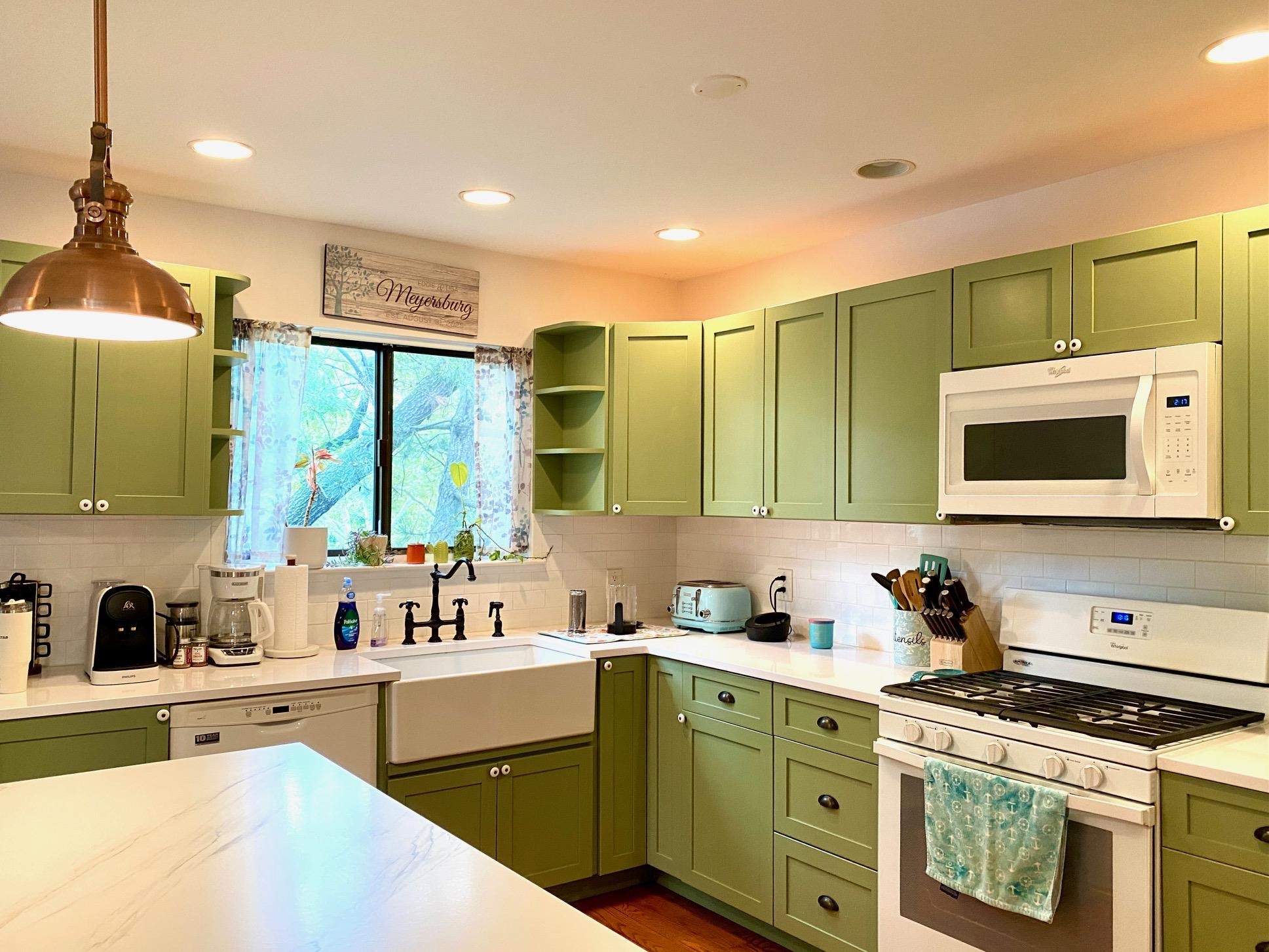 586 Sanderling Court Secaucus NJ 07094