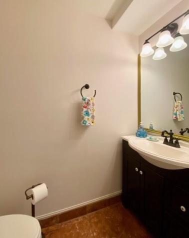 586 Sanderling Court Secaucus NJ 07094