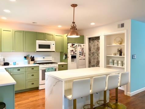586 Sanderling Court Secaucus NJ 07094