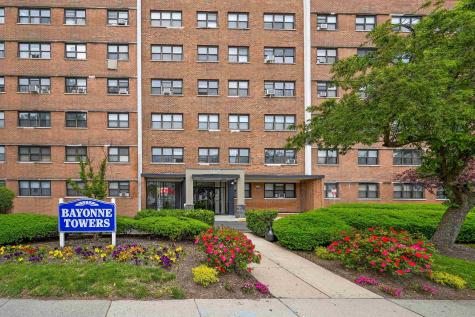 1225 Kennedy Boulevard Bayonne NJ 07002