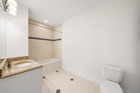 180 Edgewater Road Cliffside Park NJ 07010