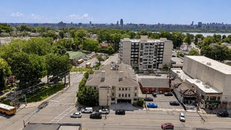 180 Edgewater Road Cliffside Park NJ 07010